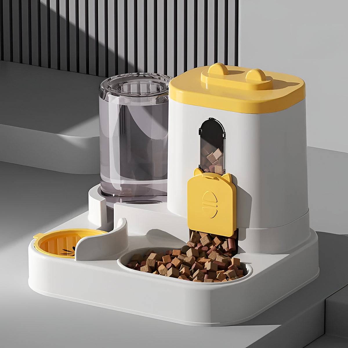 Distributeur d’eau et de croquettes jaune