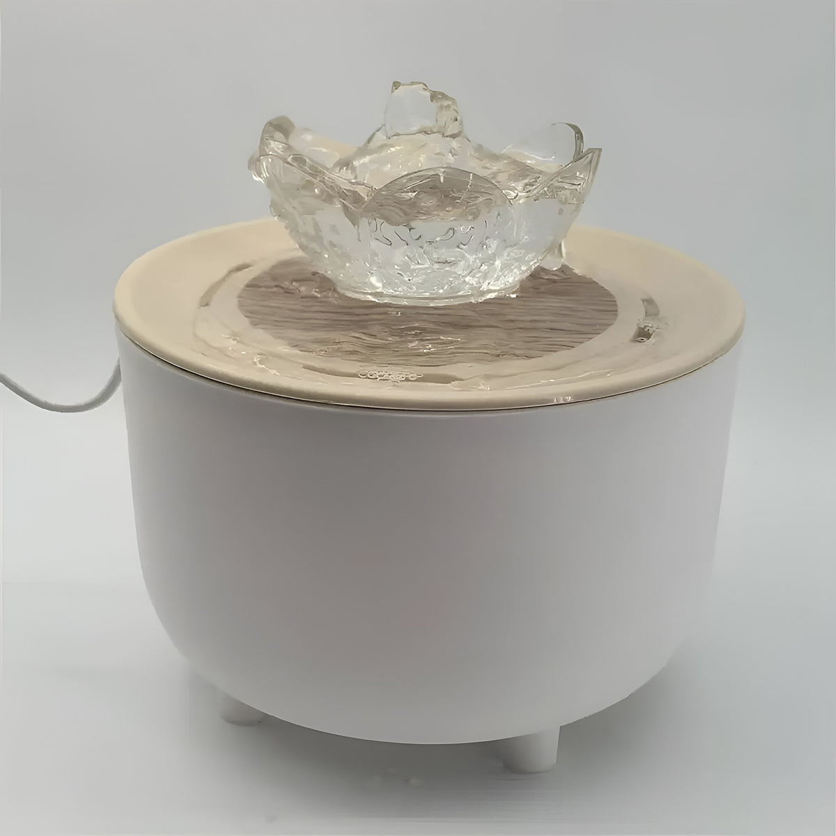 Fontaine à eau couvercle effet bois avec coupe lotus